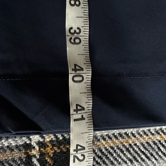 J CREW ⛵️ NWT Men’s Navy ‘Slim Fit’ Performance Tech Pants - Size 30/32 - Picture 10 of 12